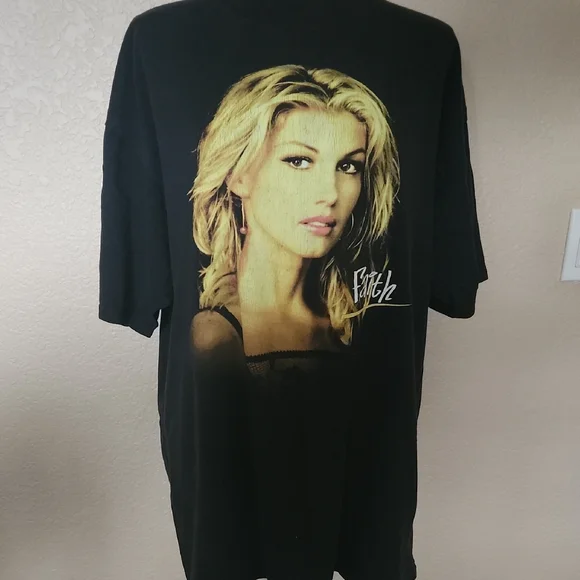 Black Faith Hill Concert 2000 Graphic Men's Tee - Picture 1 of 5